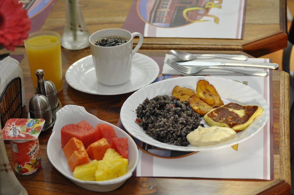 Prado Inn & Suites ซานโฮเซ ภายนอก รูปภาพ